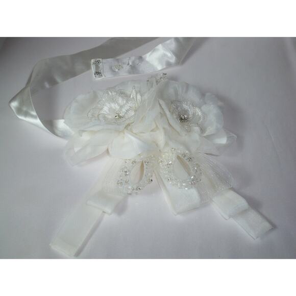 White satin flower floral bridal wedding dress rhinestone bridal dress belt sash - Picture 5 of 7